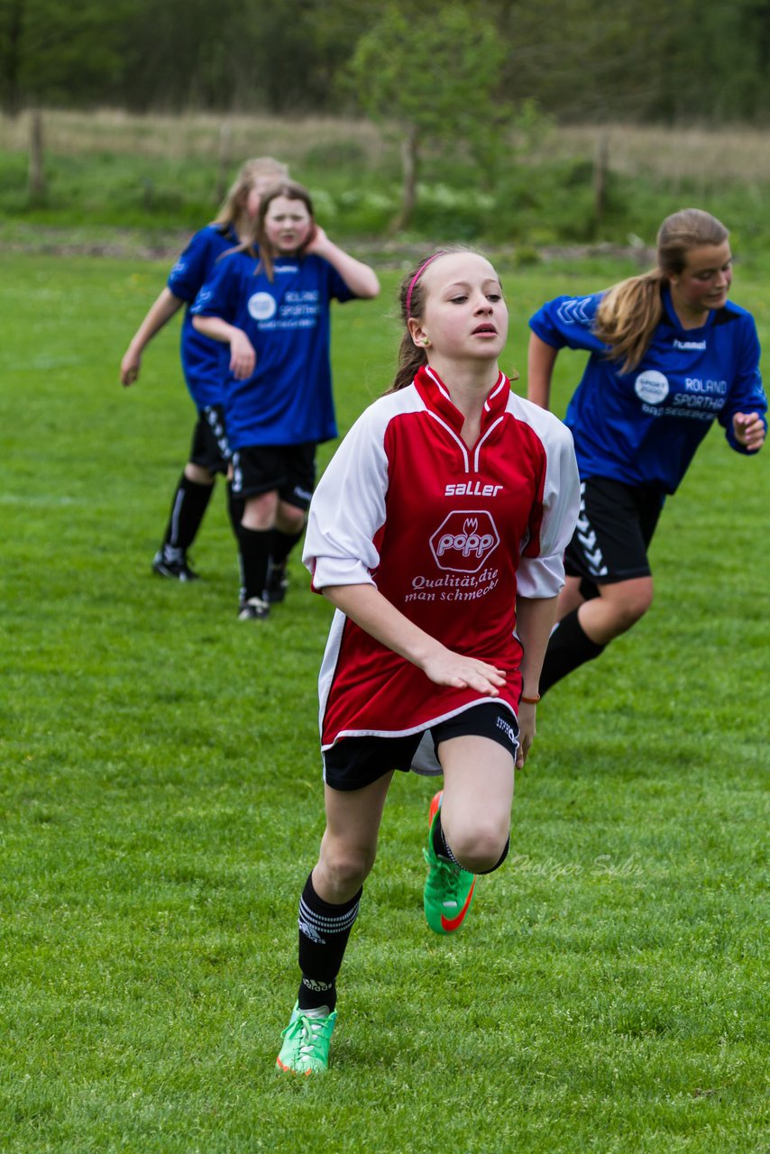 Bild 138 - C-Juniorinnen SG Rnnau-Segeberg - Kaltenkirchener Turnerschaft : Ergebnis: 1:3